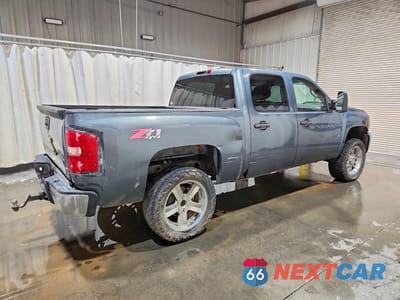 Trzecie zdjęcie samochodu z tyłu: 2008 CHEVROLET SILVERADO K1500 VIN:3GCEK13348G258931 - miniatura