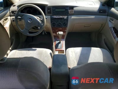 Zdjęcie 8 z 12 samochodu: 2006 TOYOTA COROLLA LE VIN:1NXBR30E96Z671207 - miniatura