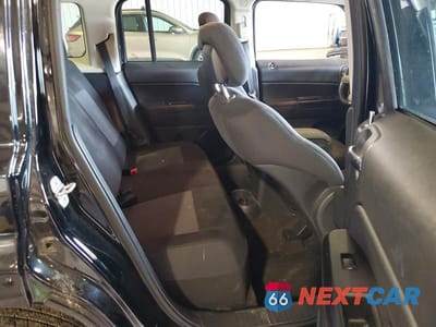 Zdjęcie 11 z 13 samochodu: 2013 JEEP PATRIOT LATITUDE VIN:1C4NJPFA4DD251064 - miniatura