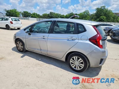 Drugie zdjęcie samochodu z przodu: 2017 HONDA FIT LX VIN:JHMGK5H52HS000490 - miniatura