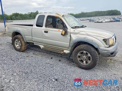 Czwarte zdjęcie samochodu z boku: 2001 TOYOTA TACOMA XTRACAB PRERUNNER VIN:5TESN92N71Z879473 - miniatura