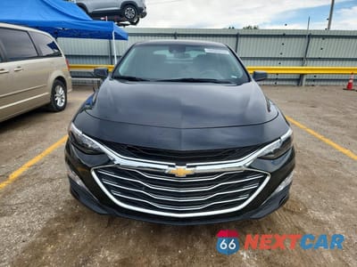 Piąte zdjęcie samochodu w środku: 2025 CHEVROLET MALIBU LT VIN:1G1ZD5ST9SF142758 - miniatura