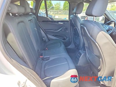 Zdjęcie 11 z 13 samochodu: 2019 BMW X1 XDRIVE28I VIN:WBXHT3C54K5L89219 - miniatura