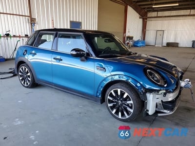 Czwarte zdjęcie samochodu z boku: 2022 MINI COOPER S VIN:WMW53DK02N2P87124 - miniatura