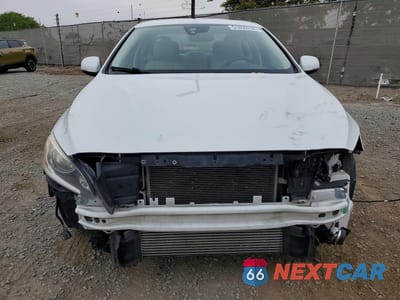 Piąte zdjęcie samochodu w środku: 2016 VOLVO S60 PREMIER VIN:YV126MFK3G2413501 - miniatura