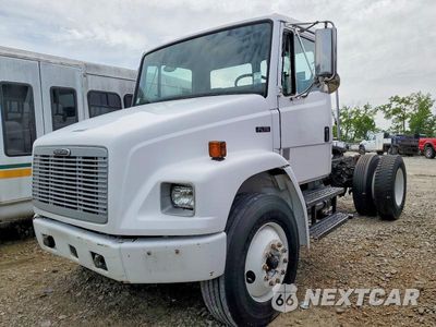 Drugie zdjęcie samochodu z przodu: 2004 FREIGHTLINER FL70 SEMI TRUCK VIN:1FUBBUDC44HM87511 - miniatura