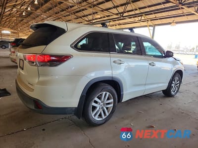 Trzecie zdjęcie samochodu z tyłu: 2014 TOYOTA HIGHLANDER LE VIN:5TDBKRFH3ES053610 - miniatura