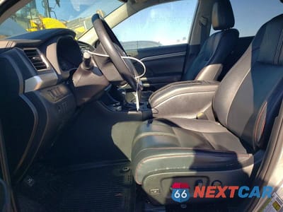 Zdjęcie 7 z 13 samochodu: 2019 TOYOTA HIGHLANDER SE VIN:5TDJZRFH3KS567220 - miniatura