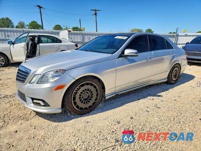 2011 MERCEDES-BENZ E 550 4MATIC WDDHF9AB6BA424596 - główne zdjęcie licytacji z USA - miniatura