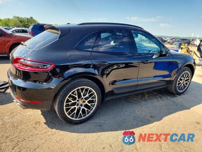 Trzecie zdjęcie samochodu z tyłu: 2017 PORSCHE MACAN S VIN:WP1AB2A59HLB13622 - miniatura