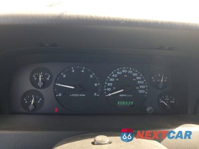 Zdjęcie 9 z 13 samochodu: 2002 JEEP GRAND CHEROKEE LAREDO VIN:1J4GX48S32C146122 - miniatura
