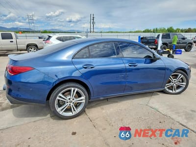 Trzecie zdjęcie samochodu z tyłu: 2020 MERCEDES-BENZ CLA 250 4MATIC VIN:WDD5J4HB1LN079921 - miniatura