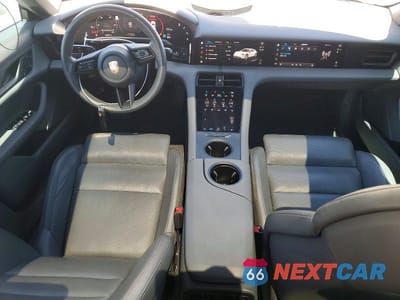 Zdjęcie 8 z 12 samochodu: 2022 PORSCHE TAYCAN CROSS TURISMO 4 VIN:WP0BA2Y13NSA67298 - miniatura