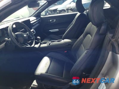 Zdjęcie 7 z 13 samochodu: 2026 FORD MUSTANG VIN:1FAGP8UH8T5106072 - miniatura