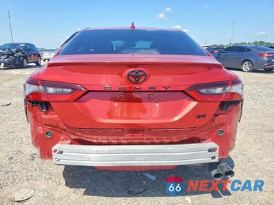 Zdjęcie 6 z 12 samochodu: 2023 TOYOTA CAMRY VIN:4T1G11AK6PU174896 - miniatura