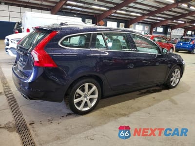 Trzecie zdjęcie samochodu z tyłu: 2016 VOLVO V60 T5 PREMIER VIN:YV140MEK7G1314343 - miniatura