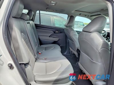 Zdjęcie 11 z 13 samochodu: 2022 TOYOTA HIGHLANDER HYBRID XLE VIN:5TDHBRCH4NS543312 - miniatura