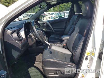 Zdjęcie 7 z 12 samochodu: 2016 TOYOTA RAV4 SE VIN:2T3JFREV3GW505936 - miniatura