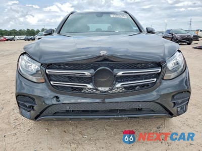 Piąte zdjęcie samochodu w środku: 2019 MERCEDES-BENZ GLC 300 VIN:WDC0G4JB3KV127554 - miniatura
