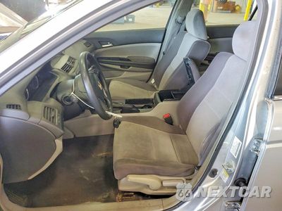 Zdjęcie 7 z 12 samochodu: 2007 HOND ACCORD VIN:JHMCP26378C057729 - miniatura