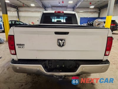 Zdjęcie 6 z 13 samochodu: 2020 RAM 1500 CLASSIC SLT VIN:1C6RR6TT7LS136275 - miniatura