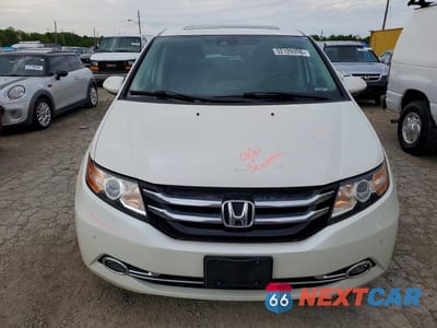 Piąte zdjęcie samochodu w środku: 2014 HONDA ODYSSEY TOURING VIN:5FNRL5H93EB059177 - miniatura