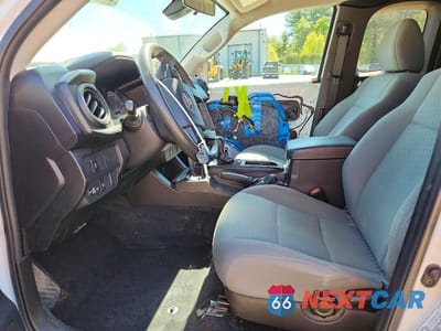 Zdjęcie 7 z 13 samochodu: 2020 TOYOTA TACOMA SR VIN:3TYSX5ENXLT001992 - miniatura