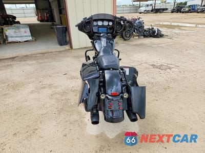 Czwarte zdjęcie samochodu z boku: 2019 HARLEY-DAVIDSON FLHXS VIN:1HD1KRP18KB672721 - miniatura