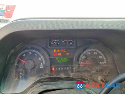 Zdjęcie 9 z 13 samochodu: 2016 FORD ECONOLINE E350 SUPER DUTY CUTAWAY VAN VIN:1FDWE3FS4GDC54833 - miniatura
