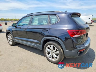 Drugie zdjęcie samochodu z przodu: 2023 VOLKSWAGEN TAOS S VIN:3VVFX7B24PM321271 - miniatura