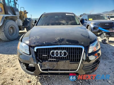 Piąte zdjęcie samochodu w środku: 2009 AUDI Q5 3.2 VIN:WA1KK78R99A054882 - miniatura