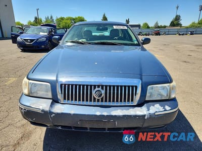 Piąte zdjęcie samochodu w środku: 2008 MERCURY GRAND MARQUIS LS VIN:2MEFM75V28X634787 - miniatura