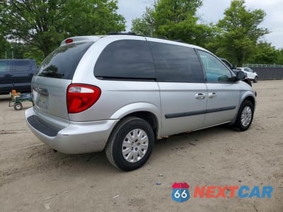 Trzecie zdjęcie samochodu z tyłu: 2006 CHRYSLER TOWN & COUNTRY VIN:1A4GP45R06B669529 - miniatura