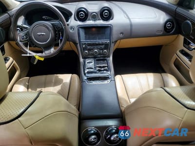 Zdjęcie 8 z 12 samochodu: 2013 JAGUAR XJL PORTFOLIO VIN:SAJWA2G10DLV53383 - miniatura