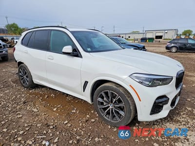 Czwarte zdjęcie samochodu z boku: 2023 BMW X5 XDRIVE40I VIN:5UXCR6C08P9R35207 - miniatura