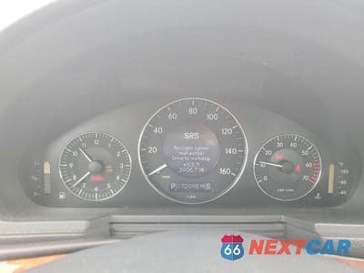 Zdjęcie 9 z 12 samochodu: 2005 MERCEDES-BENZ E 320 VIN:WDBUF65J55A612117 - miniatura
