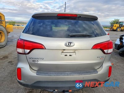 Zdjęcie 6 z 13 samochodu: 2014 KIA SORENTO EX VIN:5XYKUDA72EG536837 - miniatura