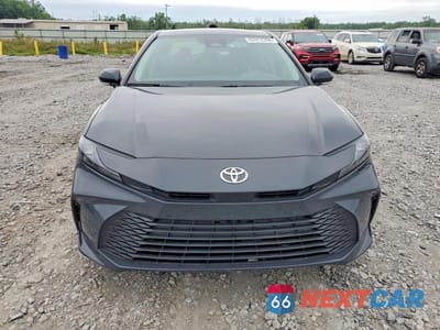 Piąte zdjęcie samochodu w środku: 2026 TOYOTA CAMRY LE VIN:4T1DAACKXTU217307 - miniatura