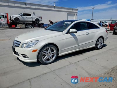 2011 MERCEDES-BENZ E 550 WDDKJ7CBXBF092168 - główne zdjęcie licytacji z USA - miniatura
