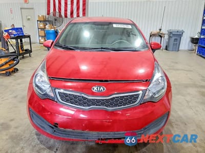 Piąte zdjęcie samochodu w środku: 2015 KIA RIO VIN:KNADM4A34F6425438 - miniatura
