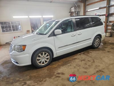 2015 CHRYSLER TOWN & COUNTRY TOURING 2C4RC1BG0FR588558 - główne zdjęcie licytacji z USA - miniatura
