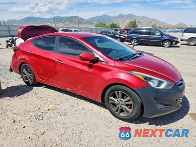 Czwarte zdjęcie samochodu z boku: 2014 HYUNDAI ELANTRA SE VIN:KMHDH4AE6EU159659 - miniatura