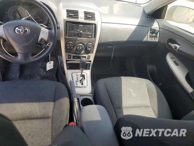 Zdjęcie 8 z 13 samochodu: 2010 TOYOTA COROLLA S VIN:1NXBU4EEXAZ198651 - miniatura