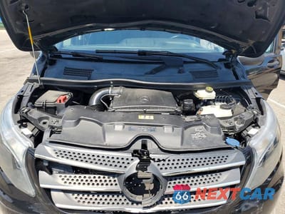 Zdjęcie 12 z 13 samochodu: 2019 MERCEDES-BENZ METRIS VIN:WD4PG2EE4K3510885 - miniatura