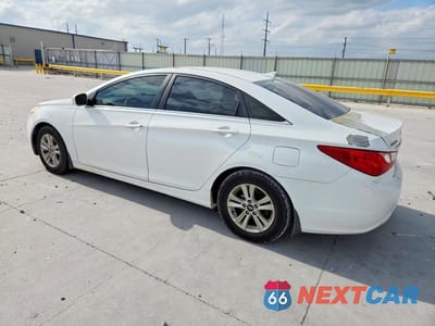 Drugie zdjęcie samochodu z przodu: 2013 HYUNDAI SONATA GLS VIN:5NPEB4AC6DH568701 - miniatura