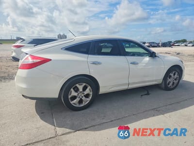 Trzecie zdjęcie samochodu z tyłu: 2010 HONDA ACCORD CROSSTOUR EXL VIN:5J6TF1H58AL006902 - miniatura