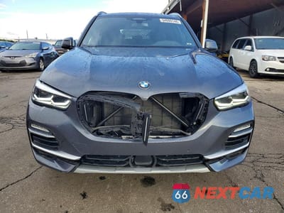 Piąte zdjęcie samochodu w środku: 2021 BMW X5 XDRIVE40I VIN:5UXCR6C07M9H41914 - miniatura