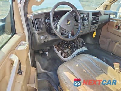 Zdjęcie 8 z 13 samochodu: 2016 CHEVROLET EXPRESS G4500 VIN:1GB6GUCG3G1209148 - miniatura