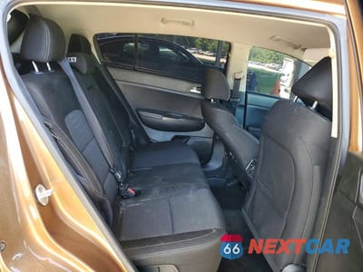 Zdjęcie 10 z 12 samochodu: 2018 KIA SPORTAGE LX VIN:KNDPM3AC7J7306148 - miniatura