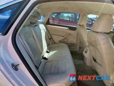 Zdjęcie 10 z 12 samochodu: 2012 VOLKSWAGEN PASSAT SE VIN:1VWBP7A34CC059476 - miniatura